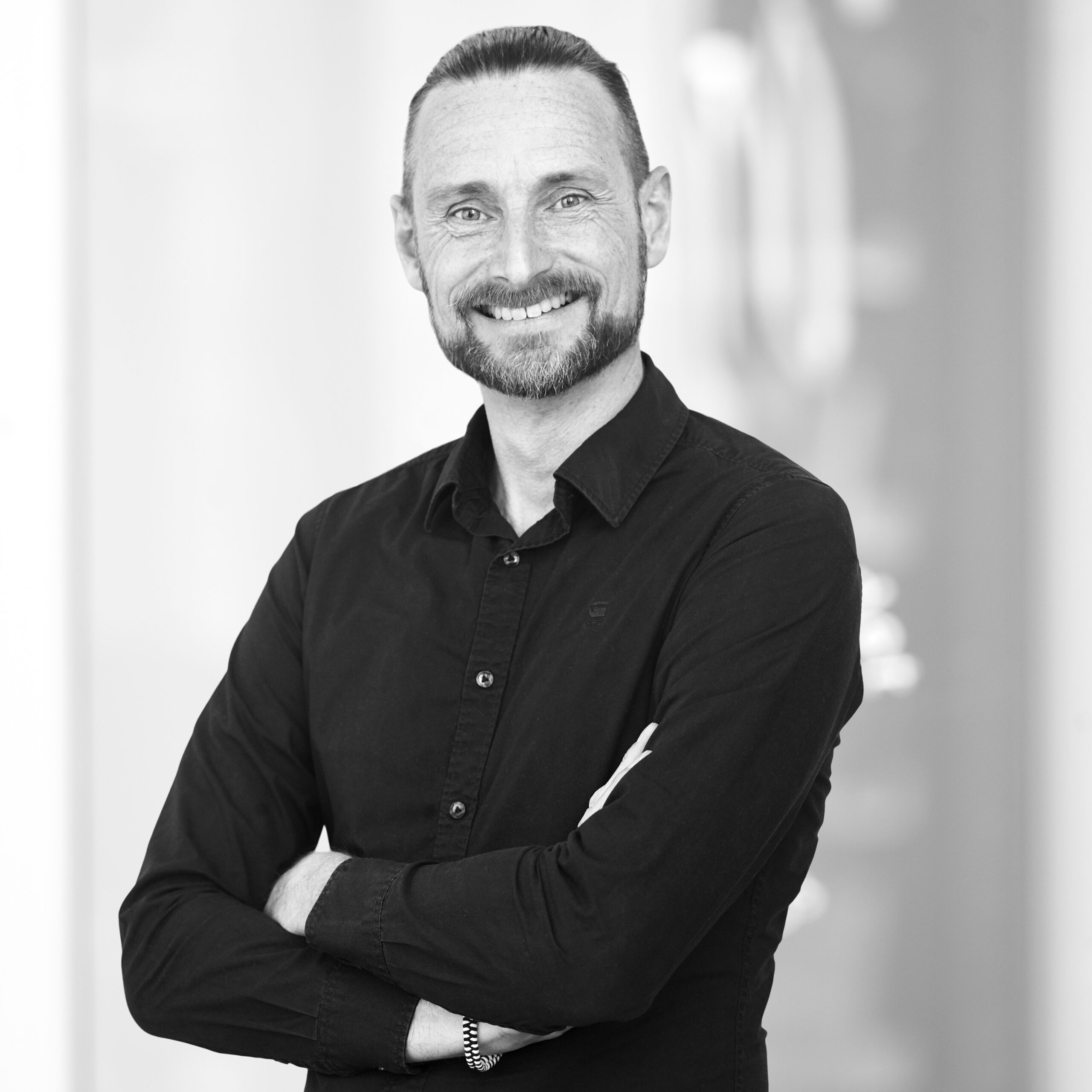 Thomas Veber Digital Markedsføringsspecialist, SoMe-rådgiver og forfatter